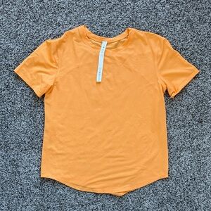 Lululemon High Neck Run & Train Tee - Mango Dream - 4